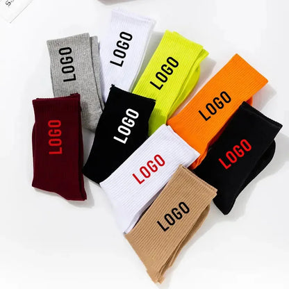 Customized socks for men and women can be customized logo printed embroidery boat socks and stockings.