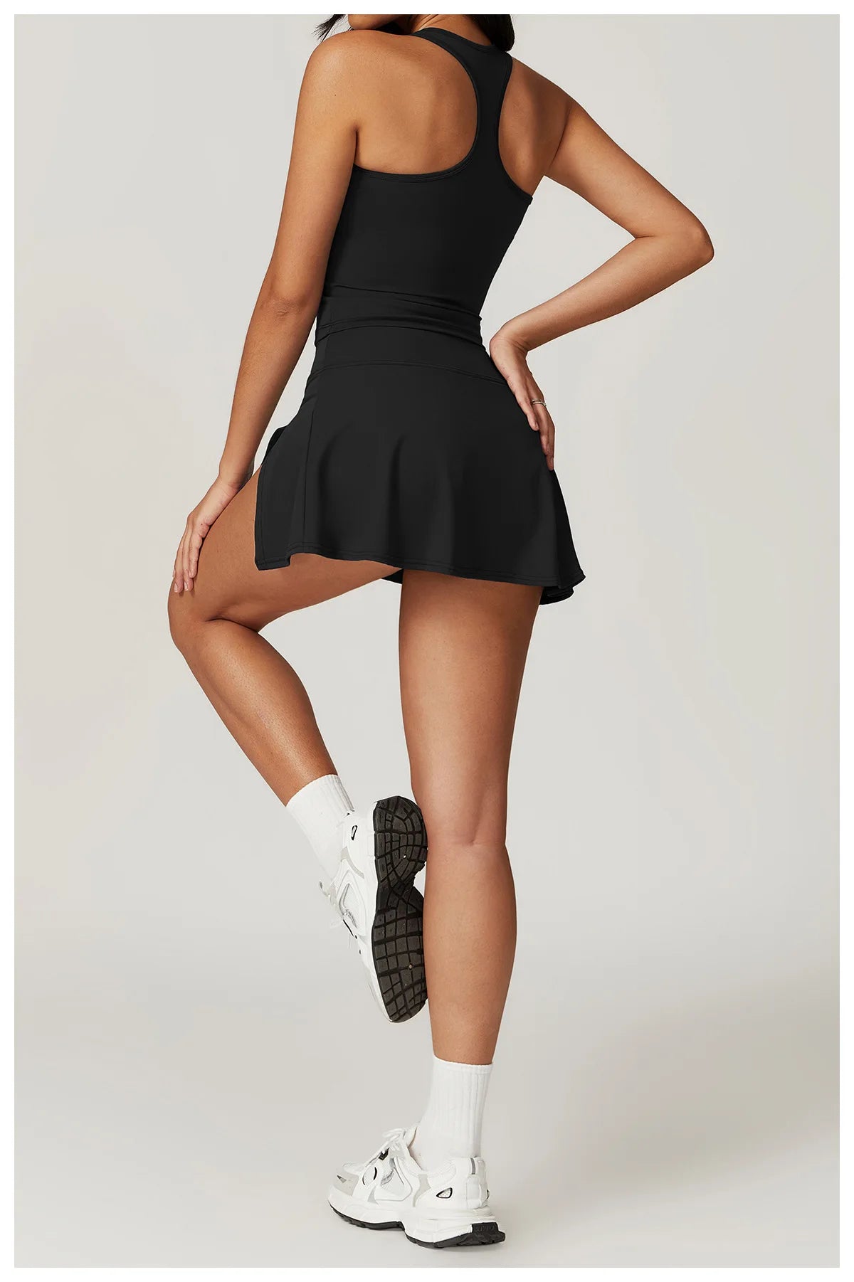 Custom LOGO women's beautiful back tight yoga set quick-drying high waist hip lift running fitness sports skirt 2-piece set