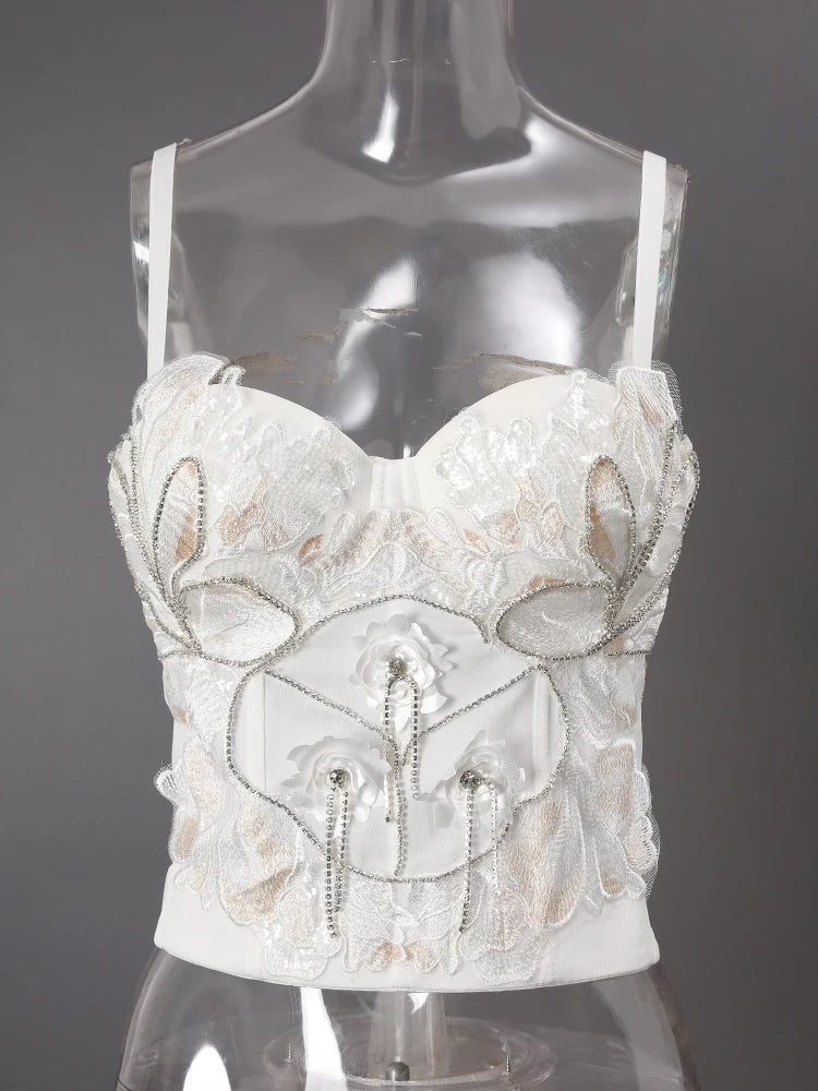 DEAT Fashion Fishbone Embroidery Lace Waist-sliming Tank Tops Women’s Pearl Embroidery Backless Sleeveless Camis Summer New
