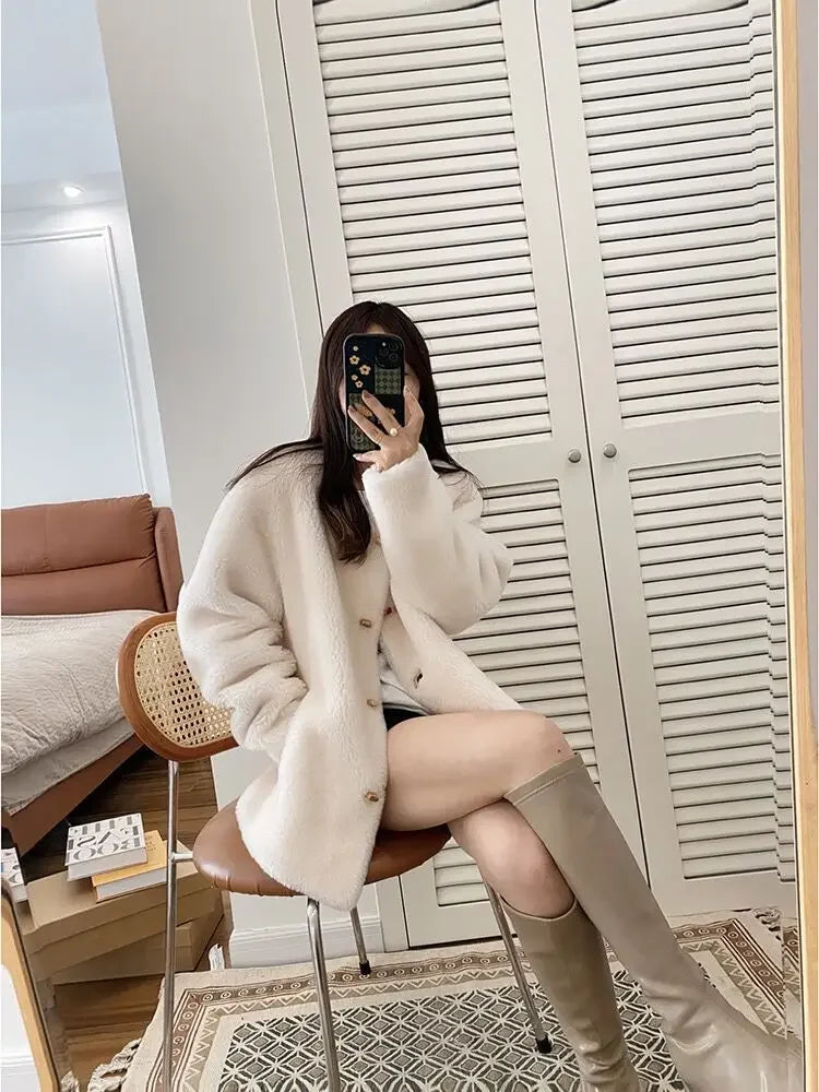 Lamb Fur Jacket for Women Pure Wool Fur Coats Particle Sheep Fleece Gold Buckle Composite Fur Integrated Women's Winter Coat FCY