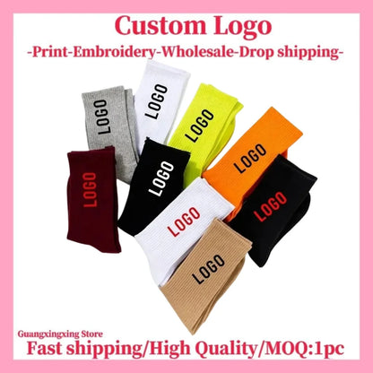 Customized socks for men and women can be customized logo printed embroidery boat socks and stockings.